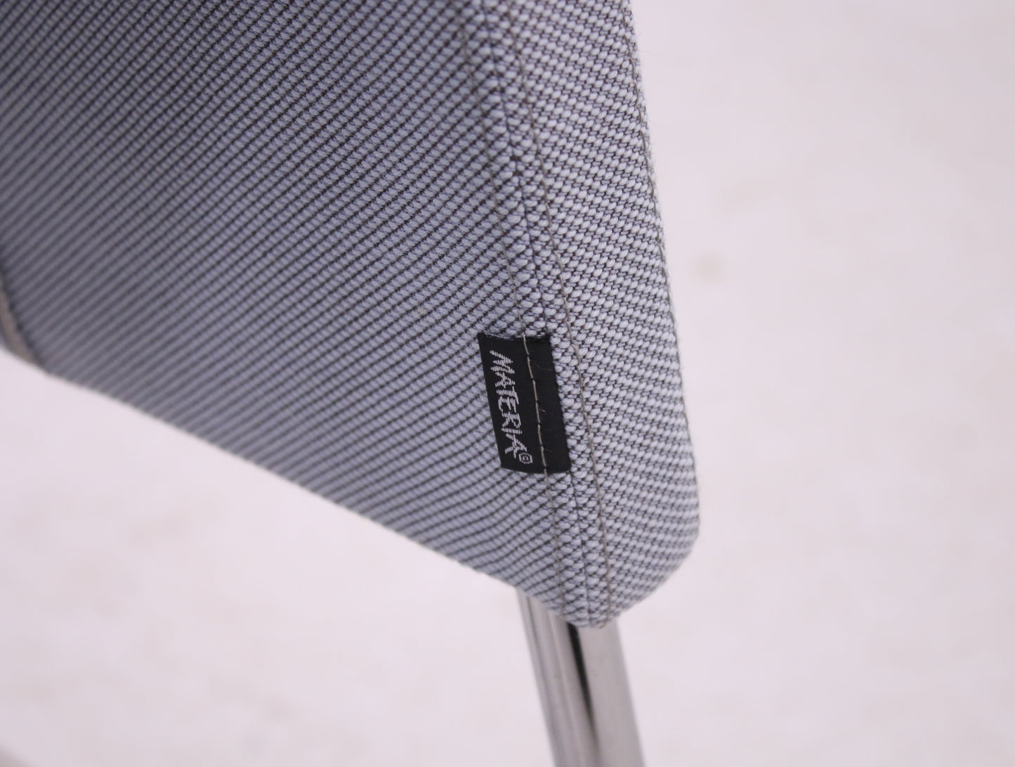 Materia Plint -jakkara, vaalean sininen