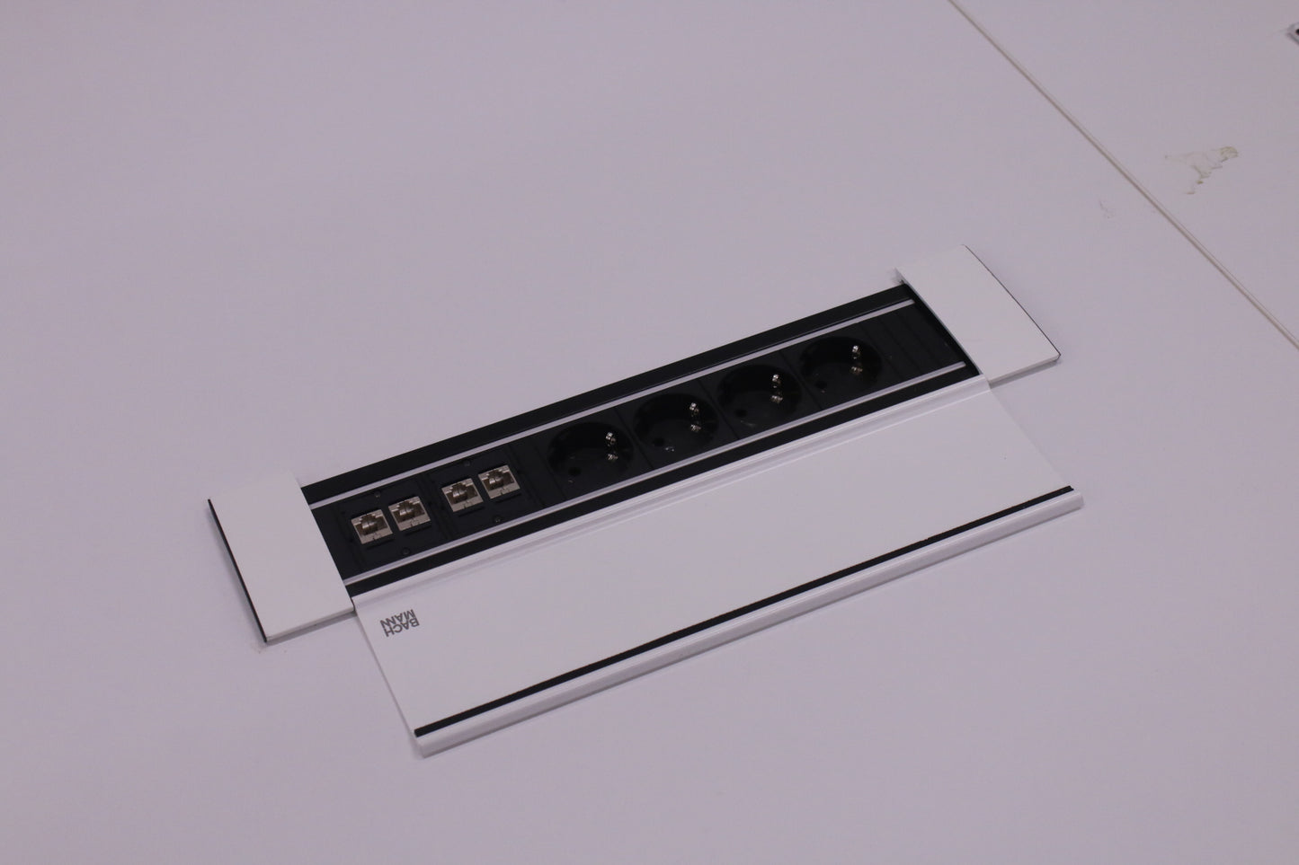 Martela Form neuvottelupöytä 288x120