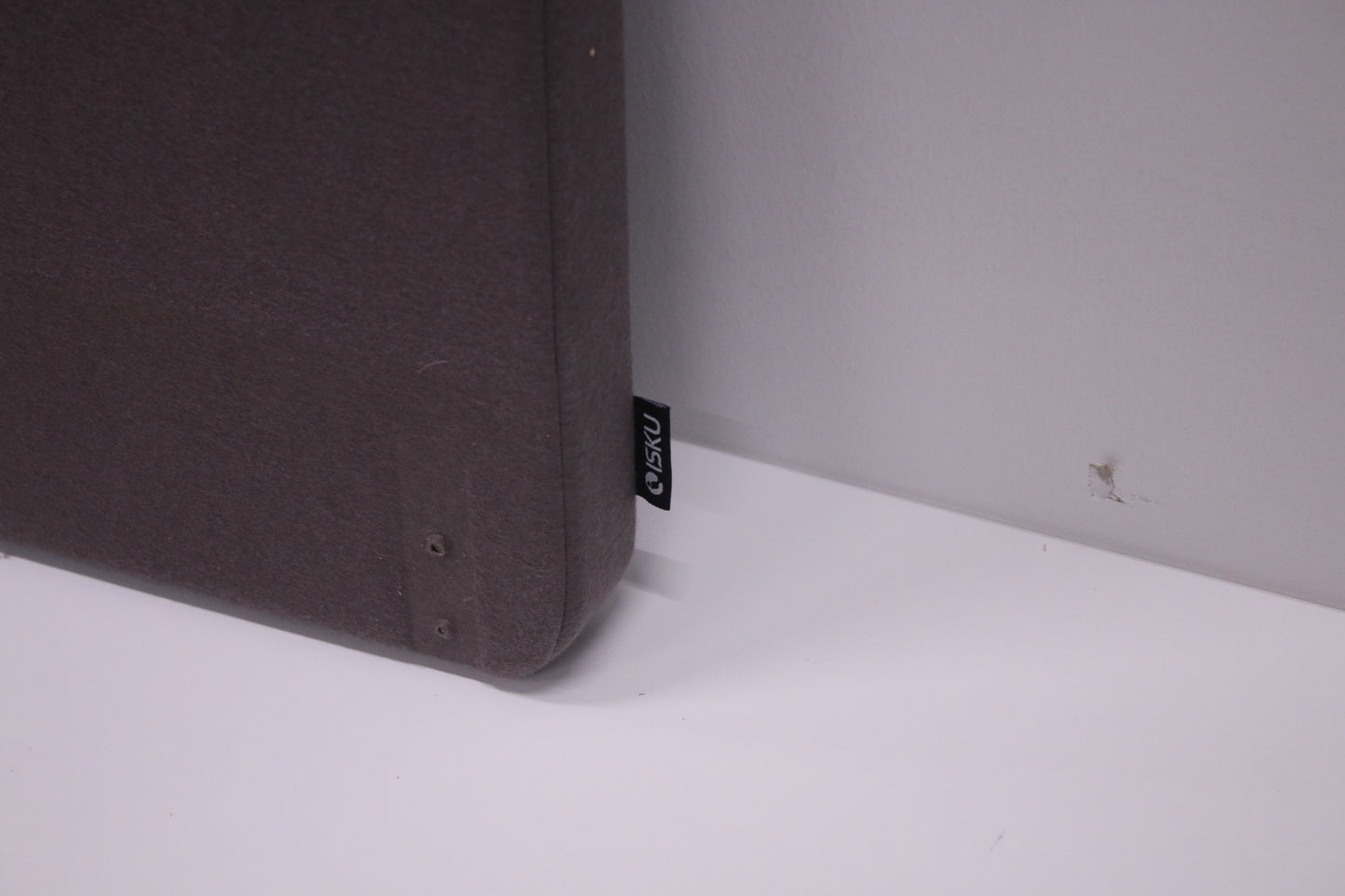 Isku Mode Akusto päätysermi 80x70, tumman harmaa