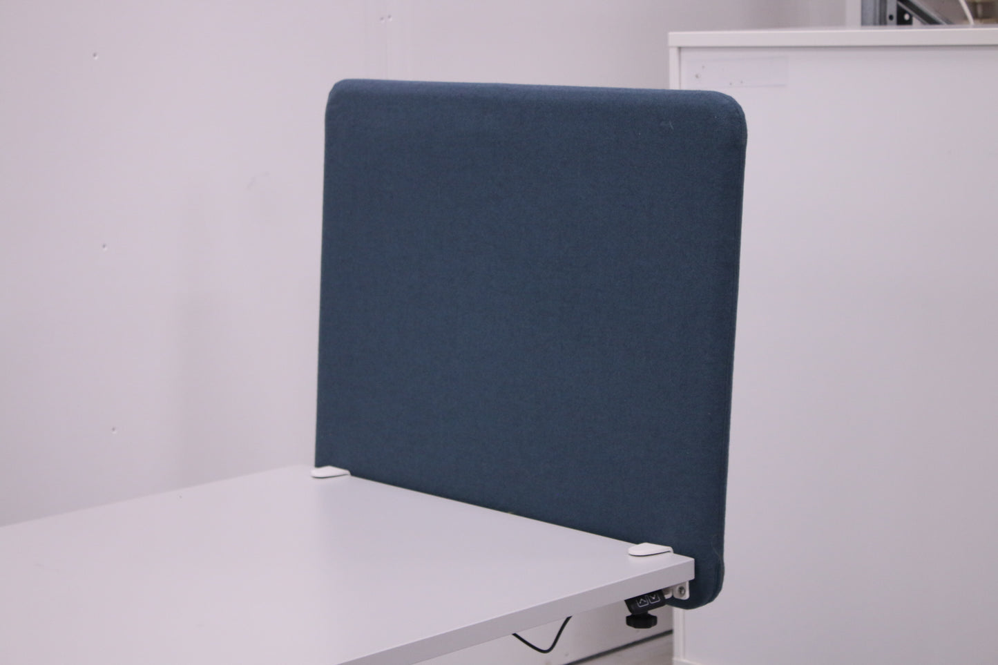 Standard sininen pöytäsermi, 80x65