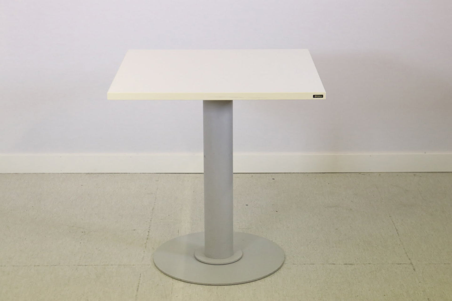 Dio pöytä - Suomen Kalustekeskus