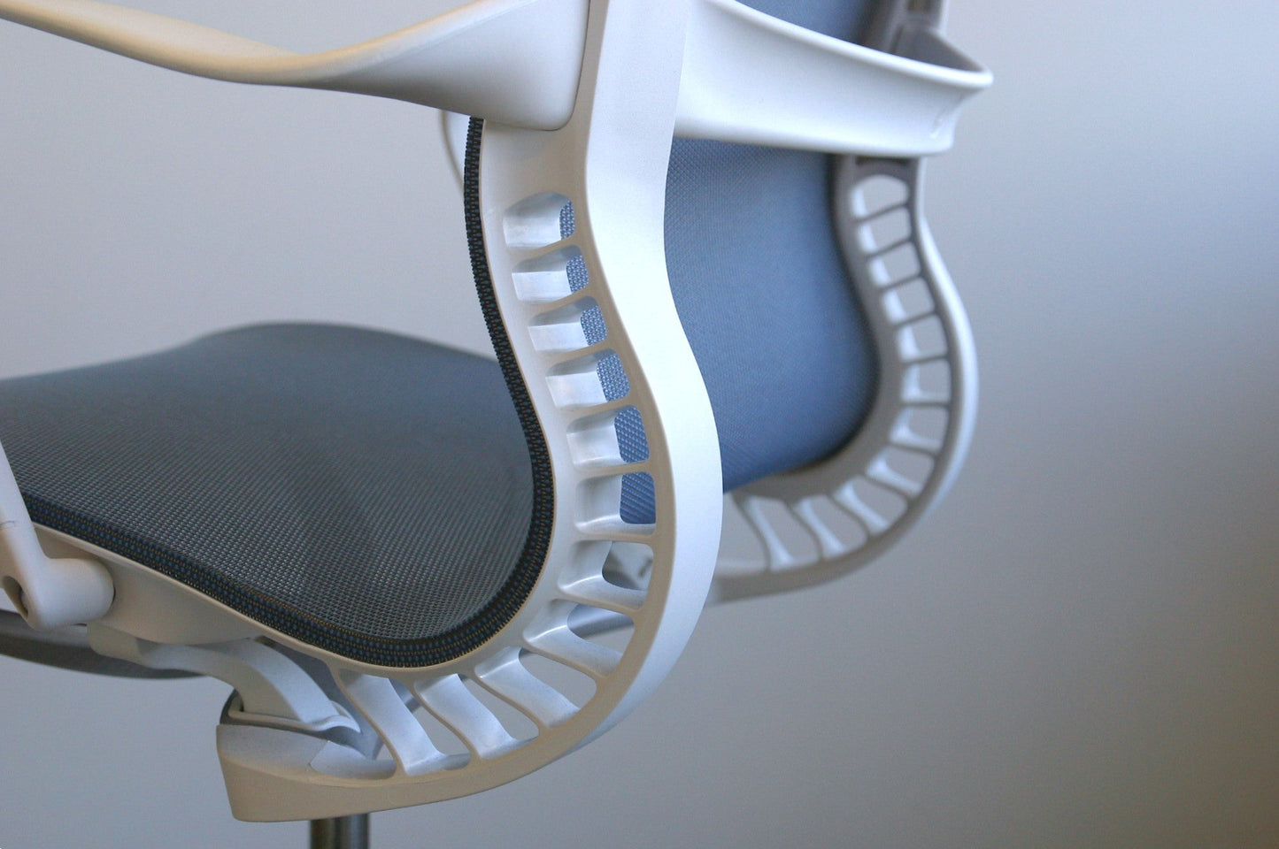 Herman Miller Setu - työtuoli & neuvottelutuoli - Suomen Kalustekeskus