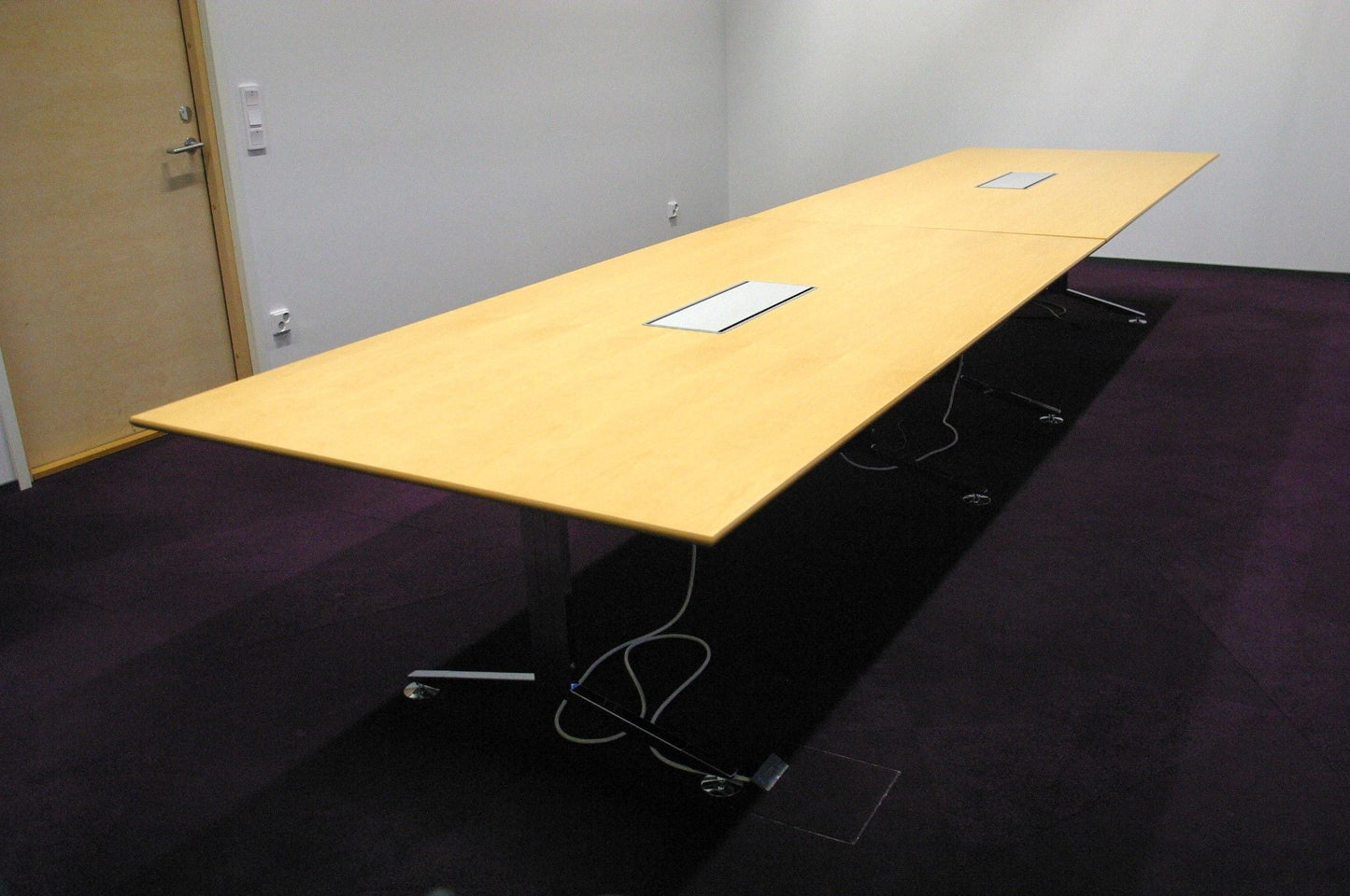 Hulppea Martela Kilta + Form neuvotteluryhmä 480x120 - Suomen Kalustekeskus