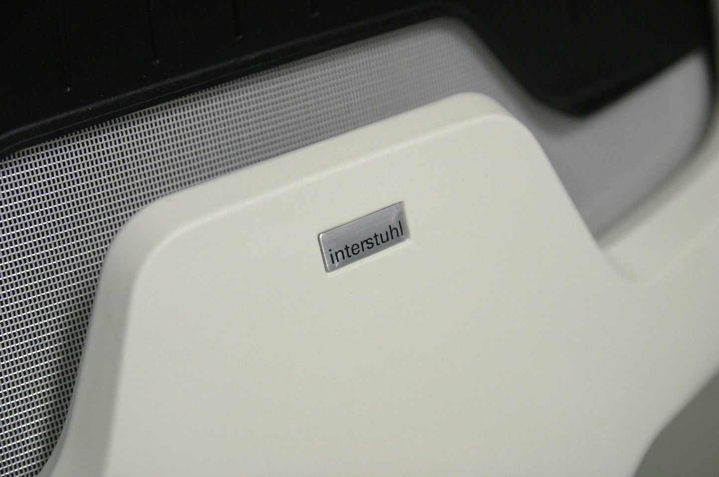 Interstuhl työtuoli - Suomen Kalustekeskus