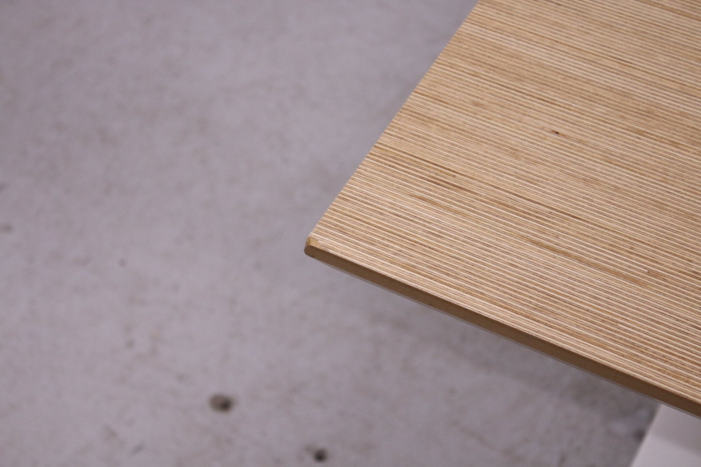 Isku sähkösäätöinen neuvottelupöytä 206x120 - Suomen Kalustekeskus