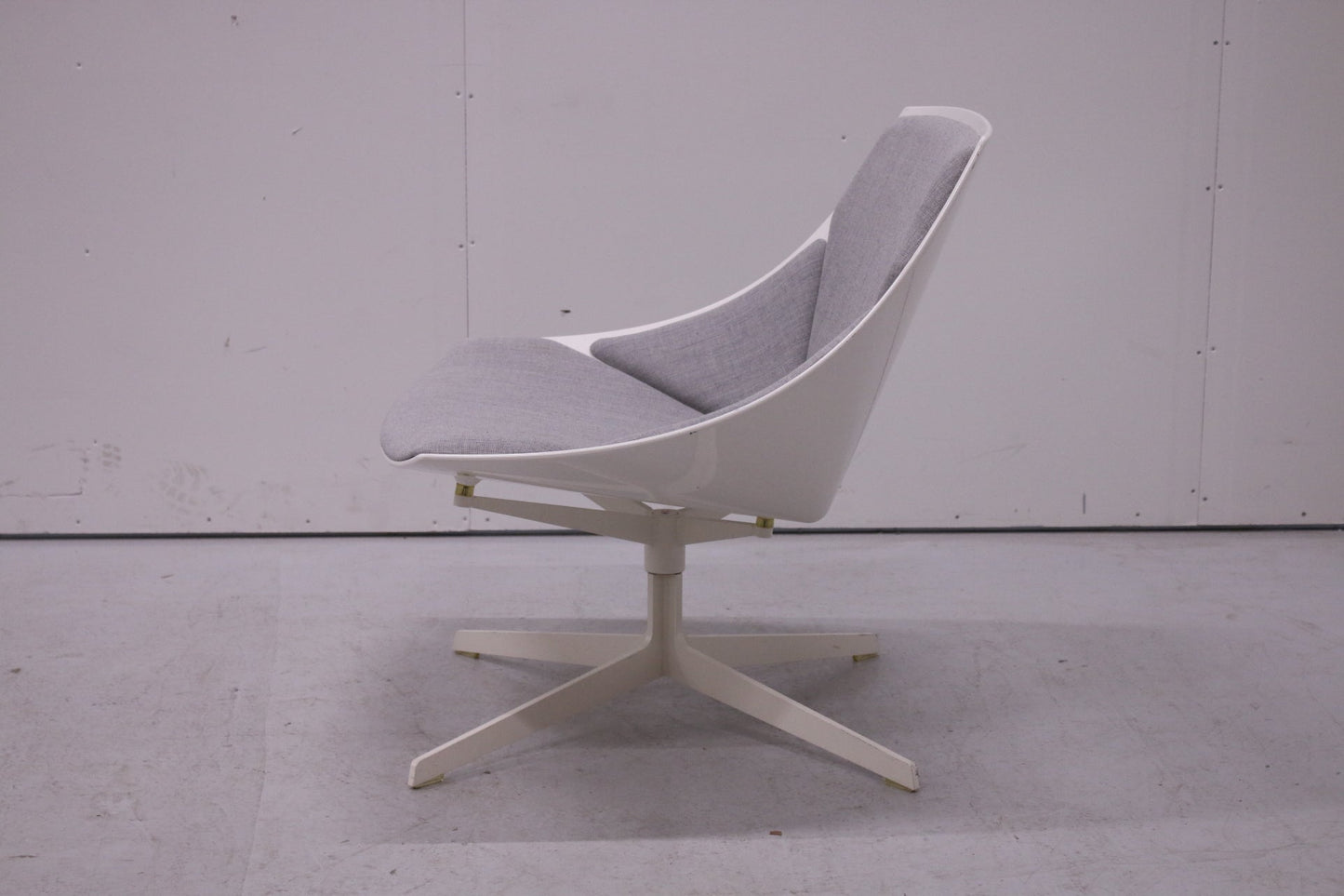 JEHS + LAUB, nojatuoli, "Space lepotuoli" Fritz Hansen - Suomen Kalustekeskus