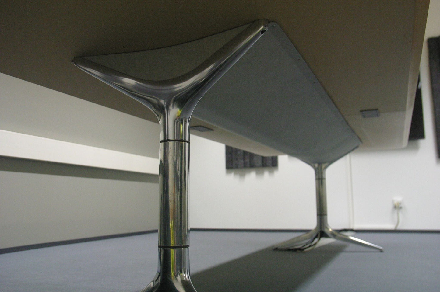 Martela Form neuvottelupöytä 280x110 - Suomen Kalustekeskus