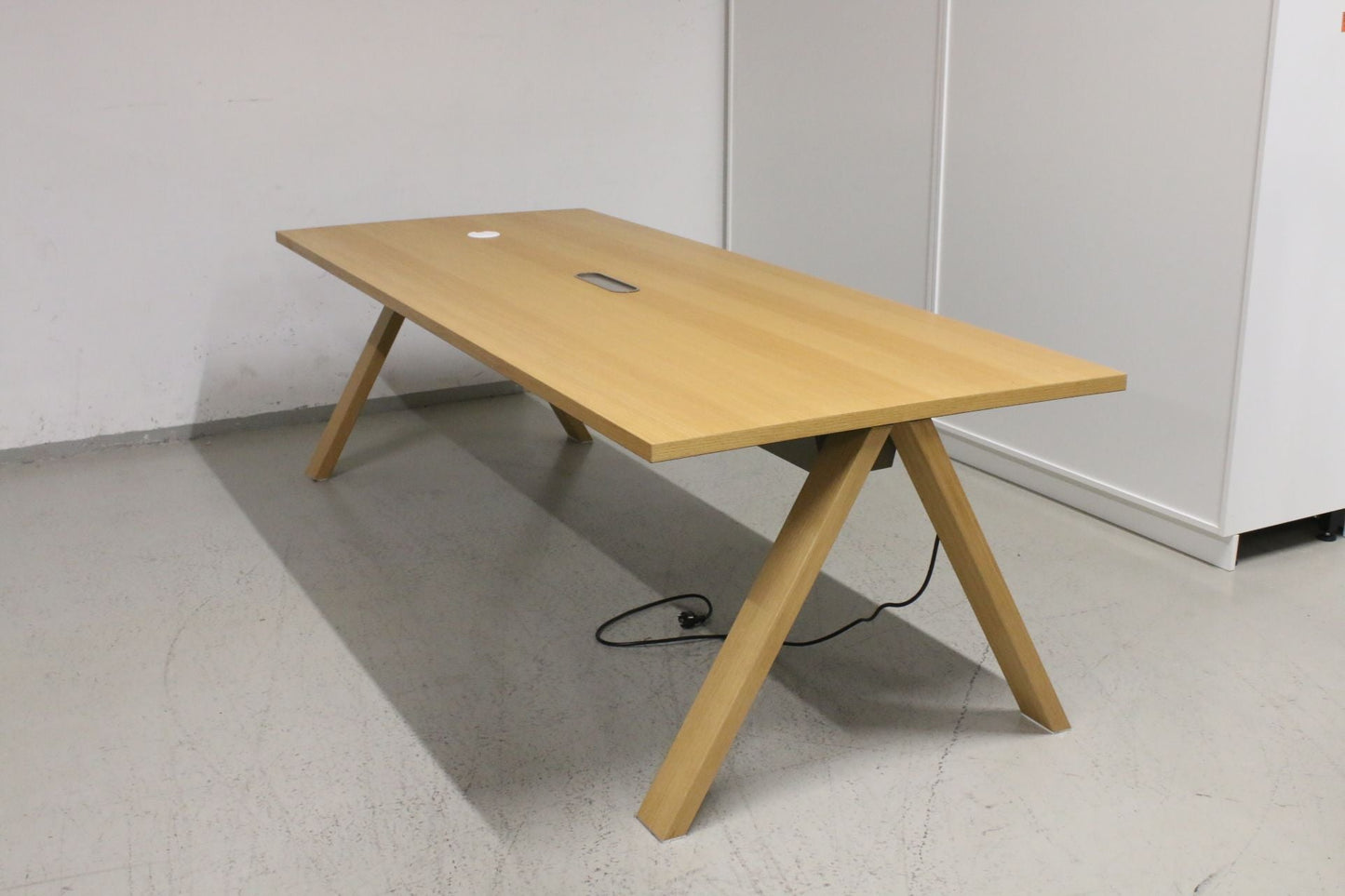 Martela Frankie neuvottelupöytä,220*98 - Suomen Kalustekeskus