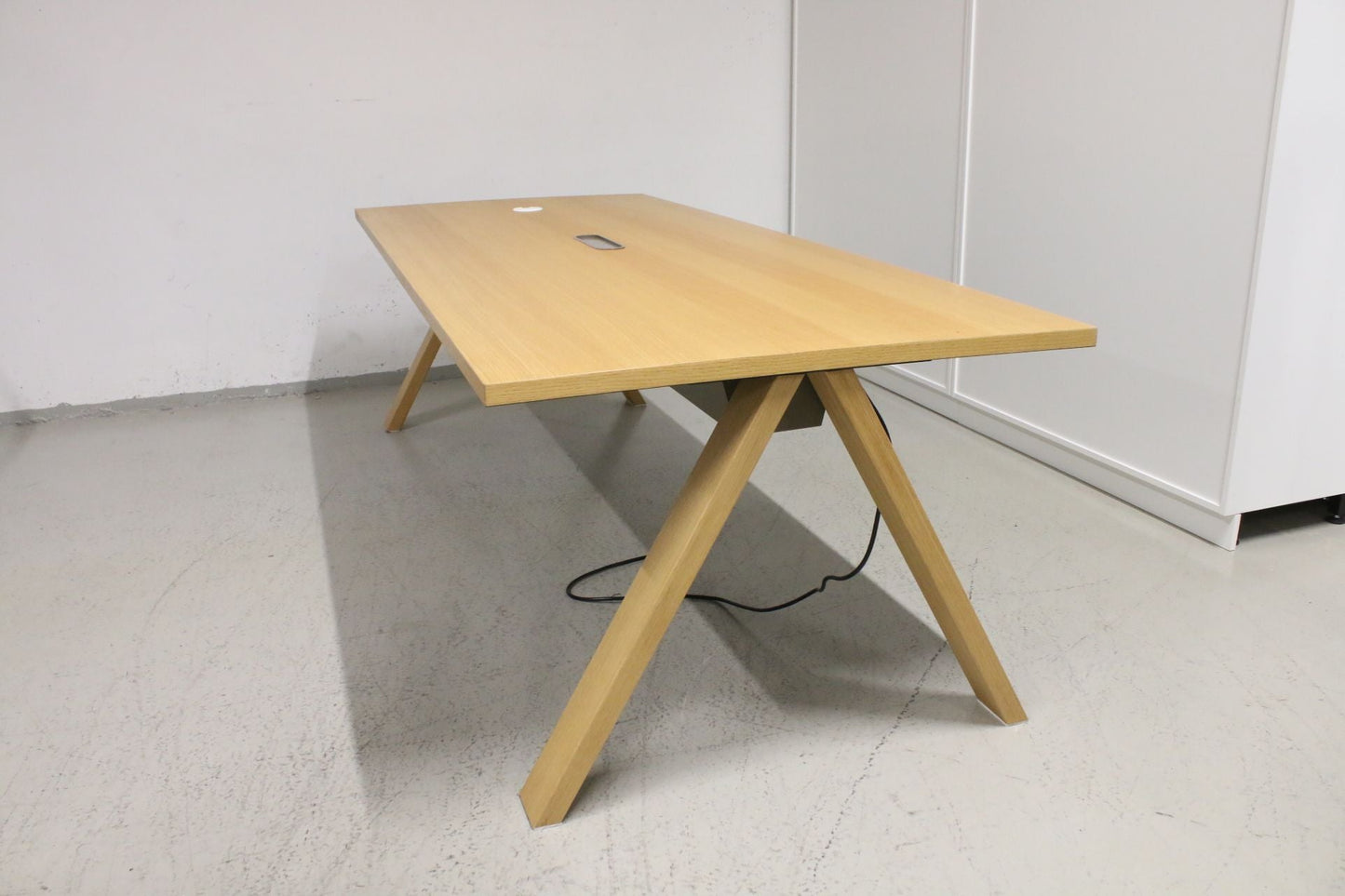 Martela Frankie neuvottelupöytä,220*98 - Suomen Kalustekeskus