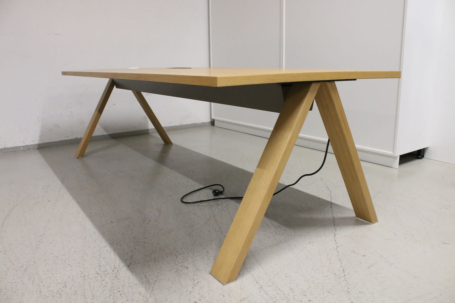 Martela Frankie neuvottelupöytä,220*98 - Suomen Kalustekeskus