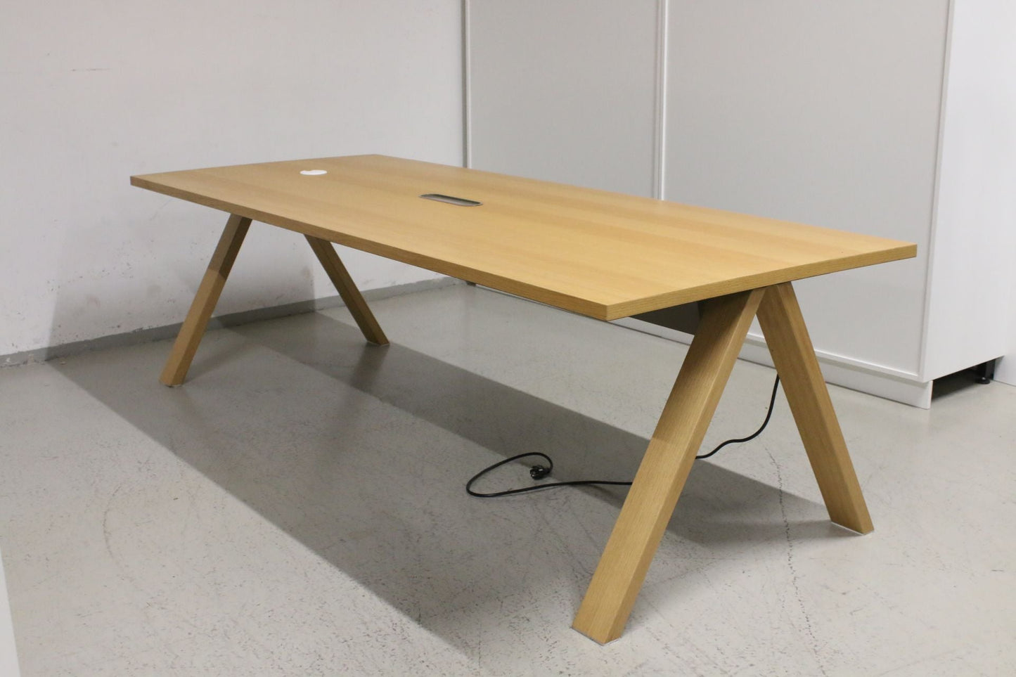 Martela Frankie neuvottelupöytä,220*98 - Suomen Kalustekeskus