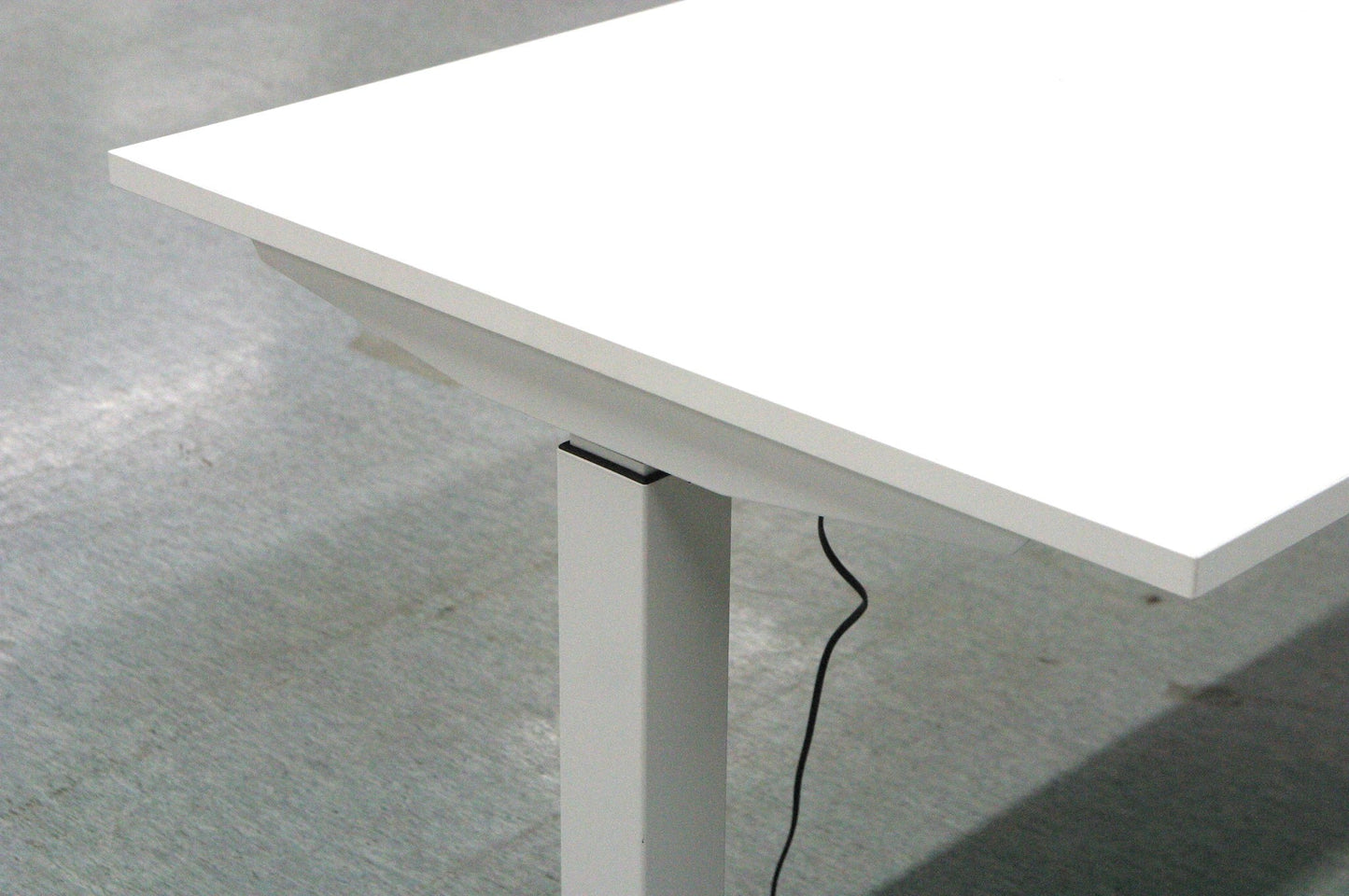 Martela Pinta EQ sähköpöytä 160*80, valkoinen - Suomen Kalustekeskus