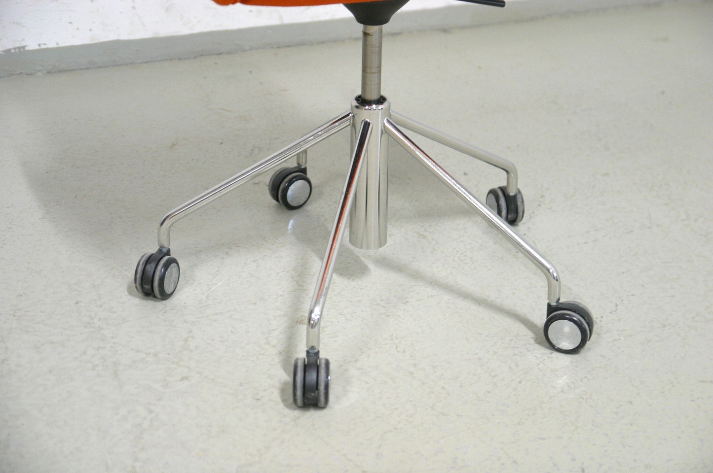 Martela Sola - neuvottelutuoli - Suomen Kalustekeskus