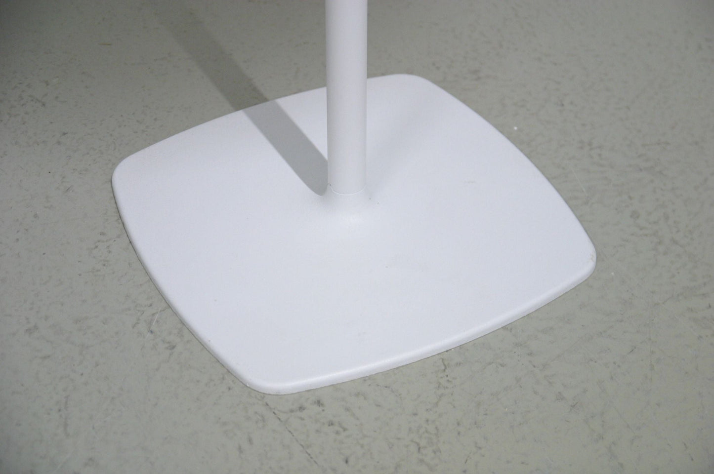 Pedrali - baaripöytä 69*90 - Suomen Kalustekeskus