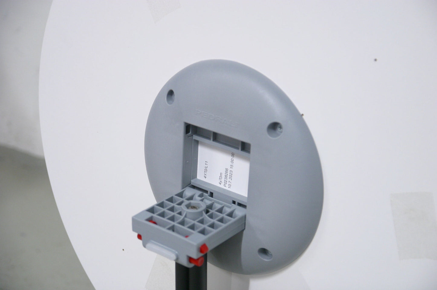 Pedrali Nolita - pöytä - Suomen Kalustekeskus