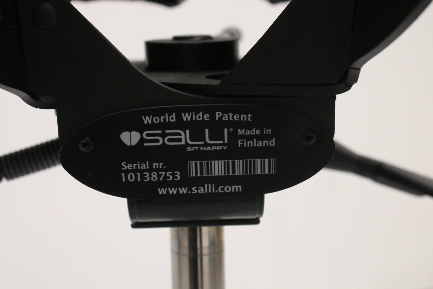 Salli multiadjuster satulatuoli musta - Suomen Kalustekeskus