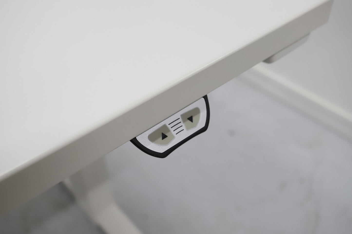 Steelcase Activa Lift 2 valkoinen sähköpöytä 160x80 - Suomen Kalustekeskus