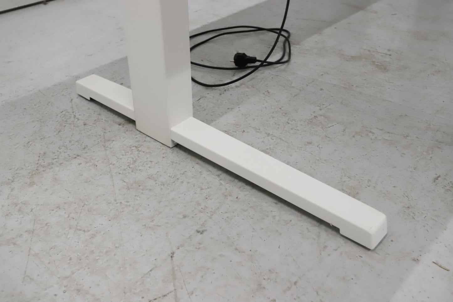 Steelcase Activa Lift 2 valkoinen sähköpöytä 160x80 - Suomen Kalustekeskus