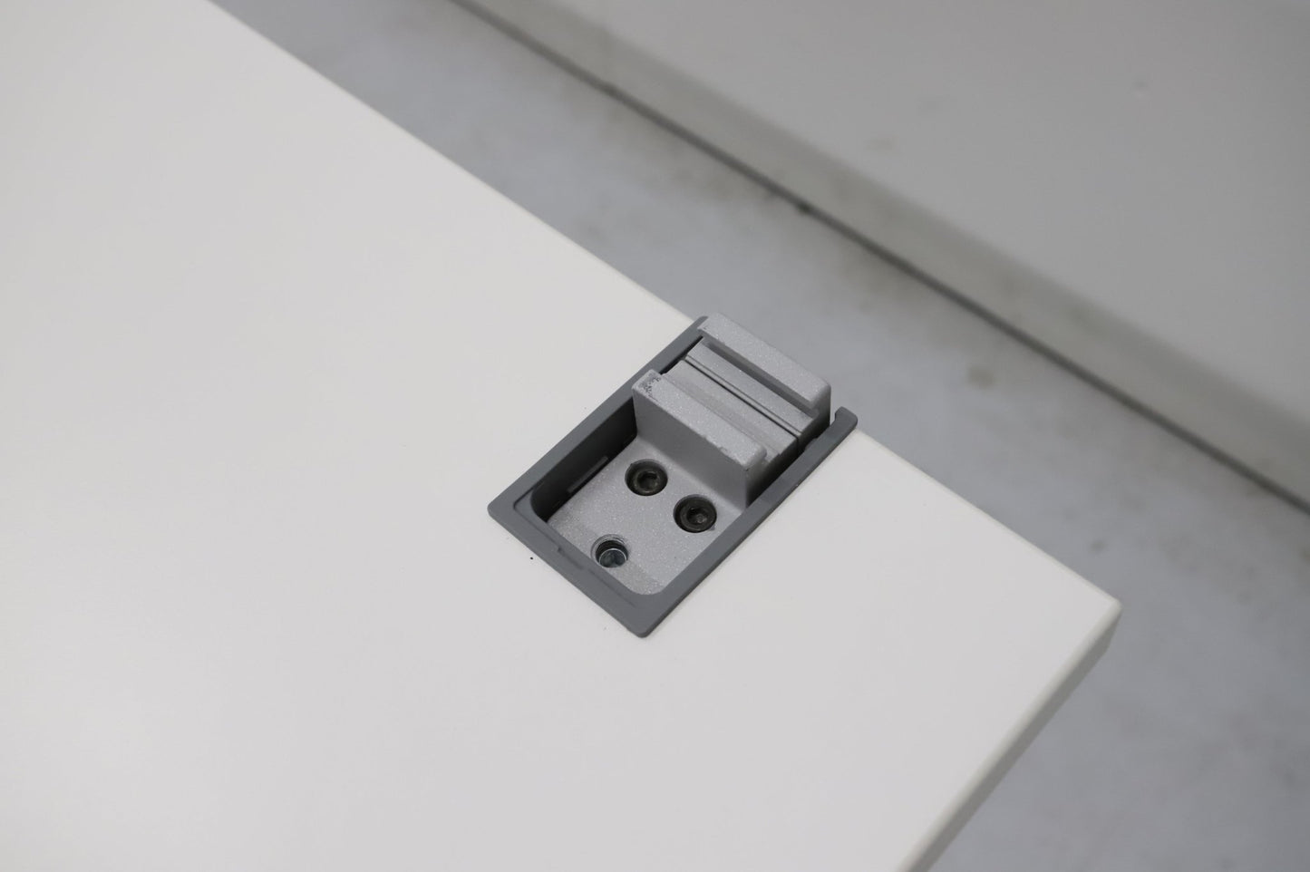 Steelcase Activa Lift 2 valkoinen sähköpöytä 160x80 - Suomen Kalustekeskus