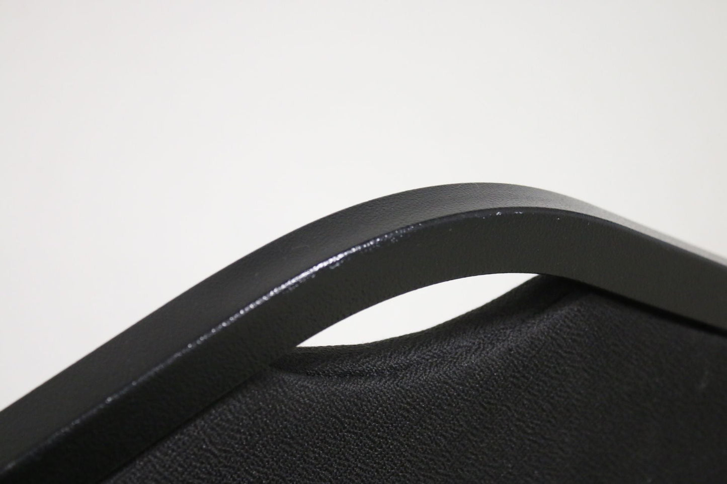 Svea - tuoli, pinottava kokous/ravintolatuoli - Suomen Kalustekeskus