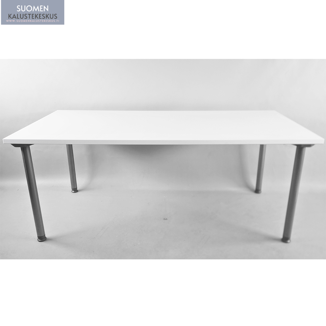 Työpöytä Iskun säädettävillä jaloilla: Uusi 180*80 Kansi - Suomen Kalustekeskus