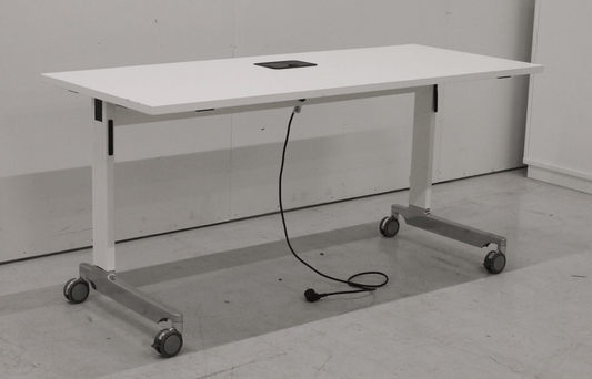 Wiesner Hager n_table - taittokansipöytä design Greutmann Bolzern - Suomen Kalustekeskus