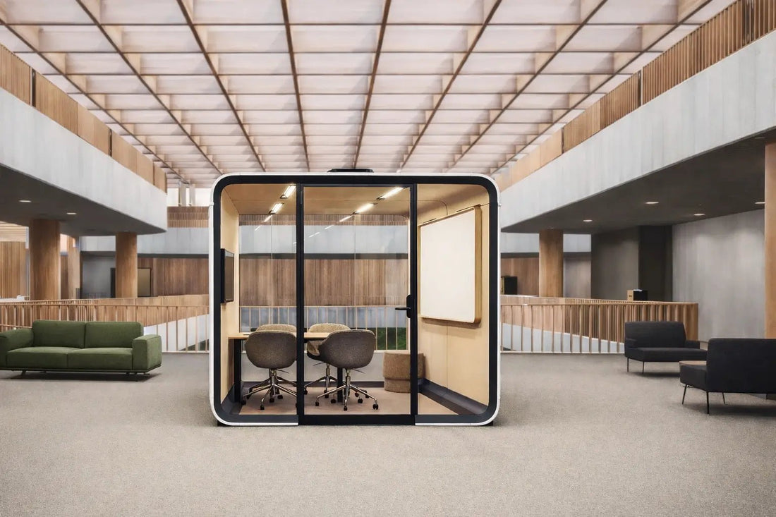 Toimiston melu kuriin ja akustiikka kohdilleen oikeanlaisella puhelinkopilla - Suomen Kalustekeskus