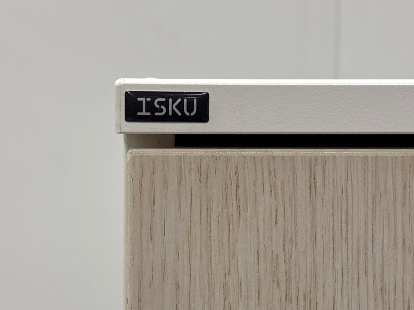 Isku Tendo ovikappi koodilukolla