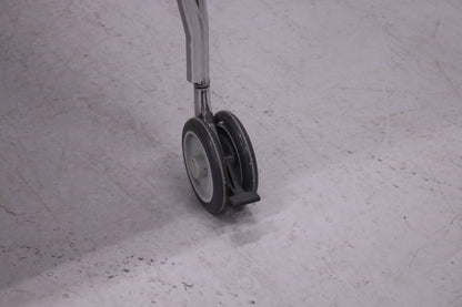 Kartell Max-pöytä pyörillä