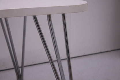 Kartell Max-pöytä pyörillä