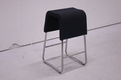 Materia Plint -jakkara, tummanharmaa