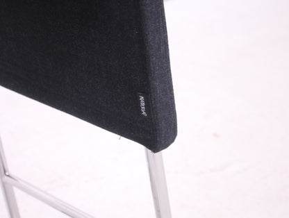 Materia Plint -jakkara, tummanharmaa