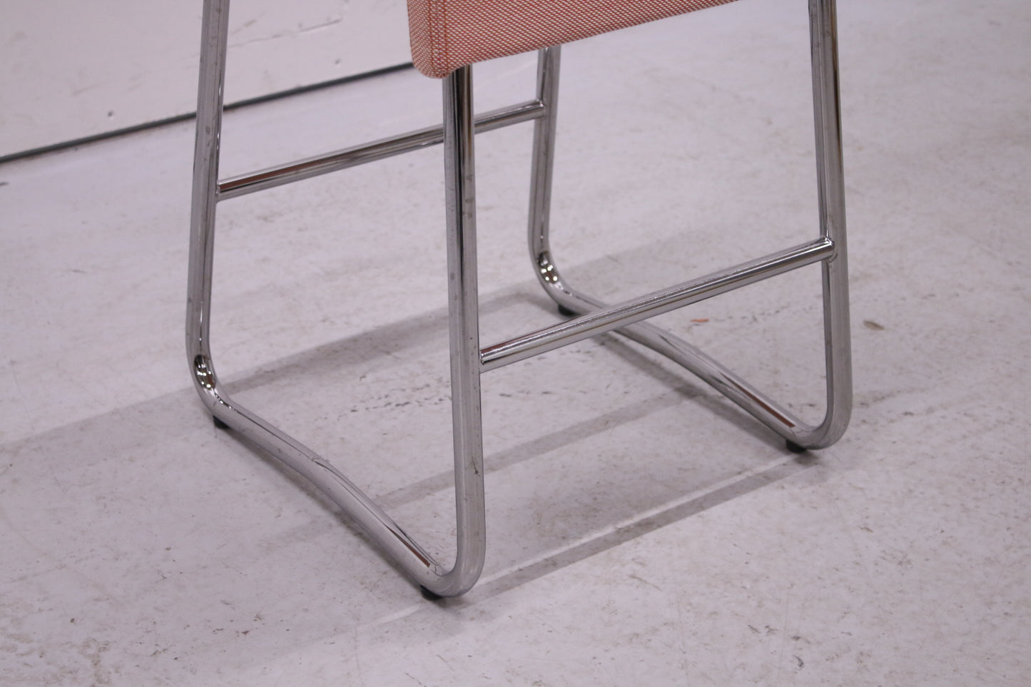 Materia Plint -jakkara, pinkki