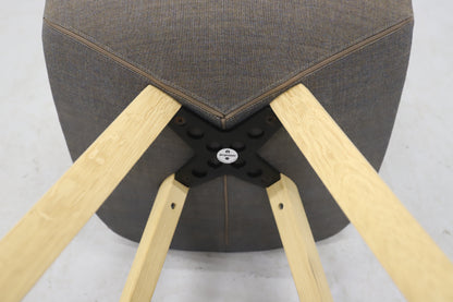 Baarituoli EJ 2-B65-W baarituoli, Erik Jörgensen