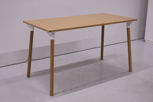 Puolikorkea Isku Oksa-neuvottelupöytä 160x80