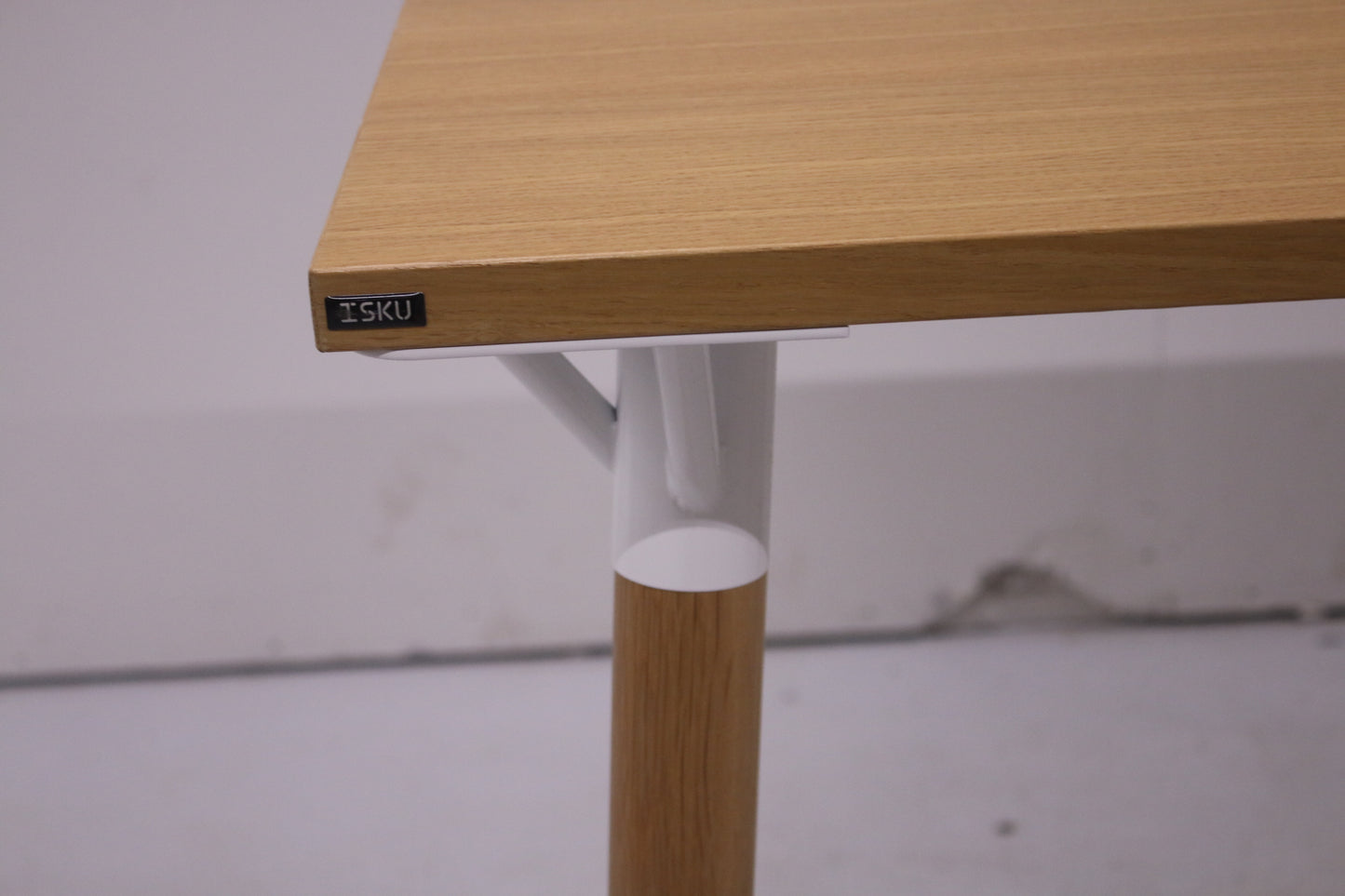 Puolikorkea Isku Oksa-neuvottelupöytä 160x80
