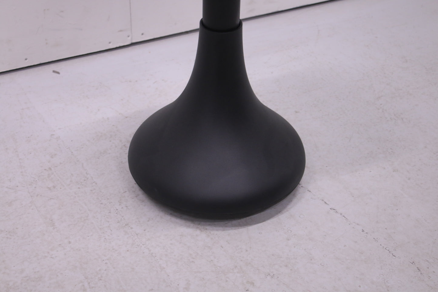 Stoo Ripple aktiivituoli, musta