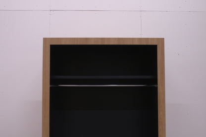 Laadukas järjestelmänaulakko pyörillä – 120 × 62 × 210 cm