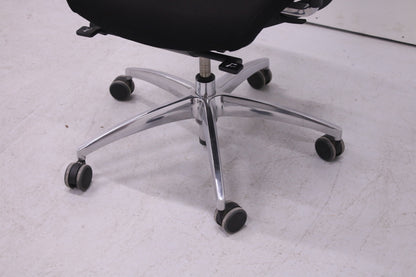 Wagner Ergomedic työtuoli, musta