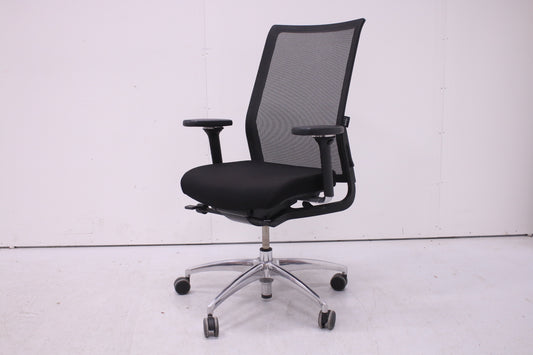 Wagner Ergomedic työtuoli, musta