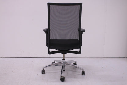 Wagner Ergomedic työtuoli, musta