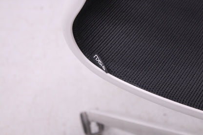 Isku Still meeting-työtuoli