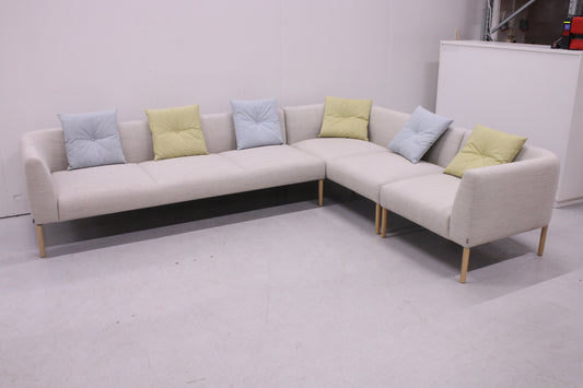 Martela Nooa-kulmasohva / divaanisohva