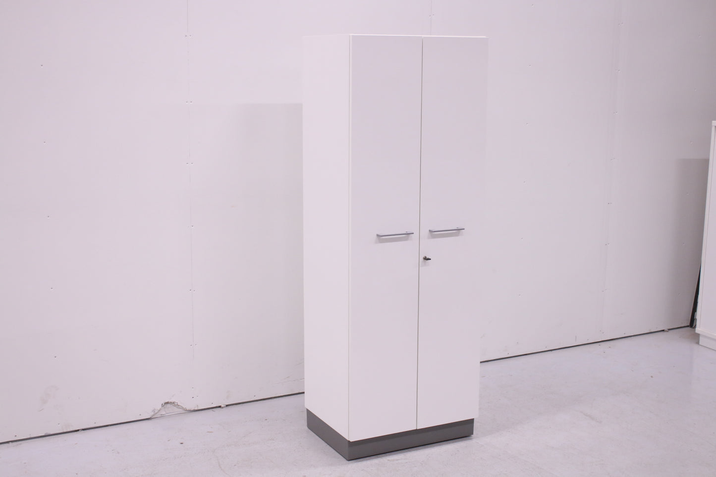 Martela Combo-pukukaappi, valkoinen