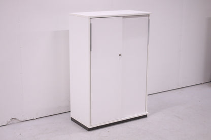 Thulema valkoinen lukittava liukuovikaappi 80x121