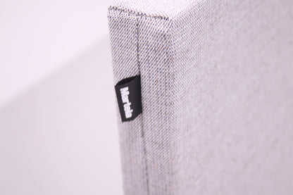 Martela Face lattiaseinäke, harmaa 130x80