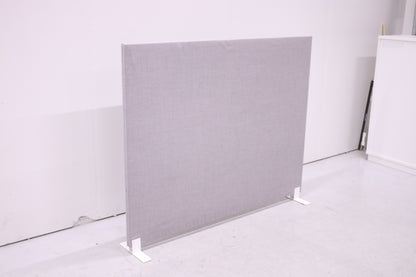 Martela Face lattiaseinäke, harmaa 130x160