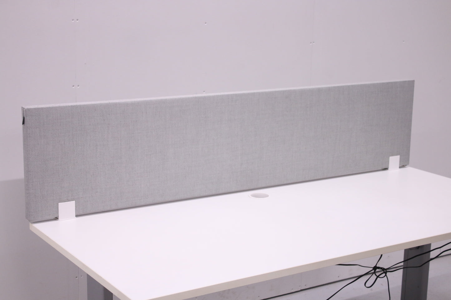 Martela Face-pöytäseinäke 180x40, harmaa