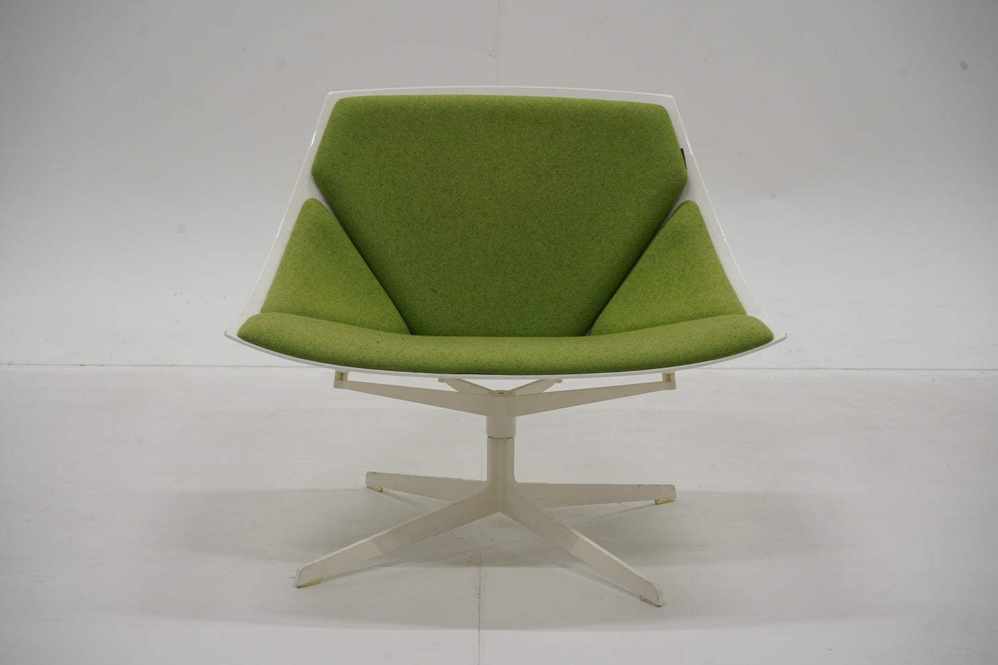 JEHS + LAUB, nojatuoli, "Space lepotuoli" Fritz Hansen, vihreä
