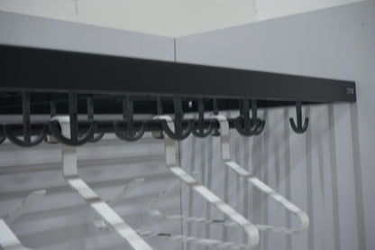 Monena Lobbytech-järjestelmänaulakko